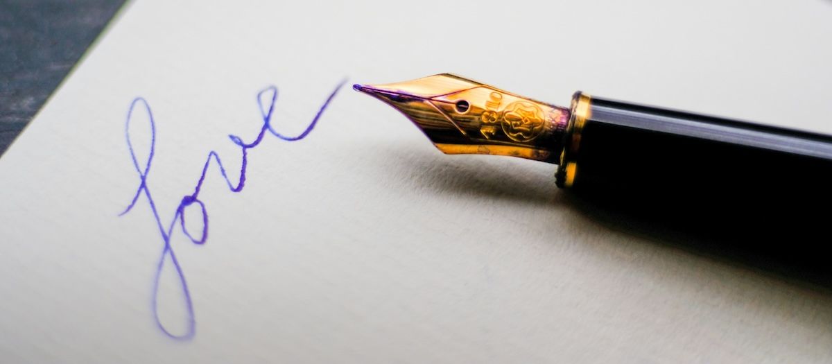 Email signatures and the power of defaults
